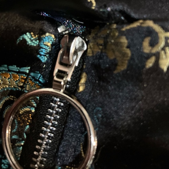 size XS Lightweight Jacquard Dragon Mini Skirt - Picture 7 of 10